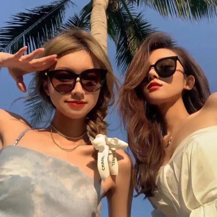 萤光幕后